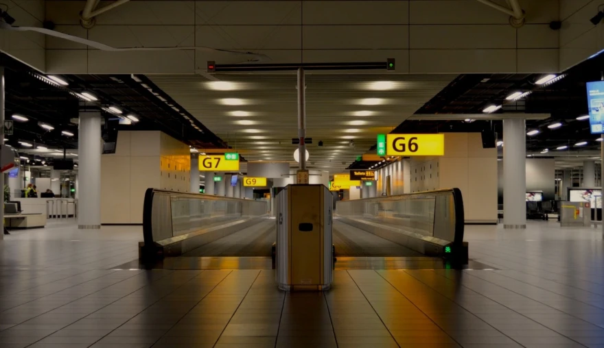 From empty to over-congested airports: Schiphol’s passenger compensation scheme